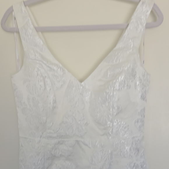 Lulu's Elegant White Floral Pattern Dress - Picture 5 of 7